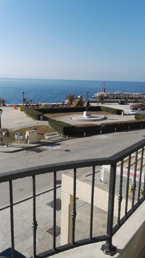 Apartment Dalma Podgora Εξωτερικό φωτογραφία
